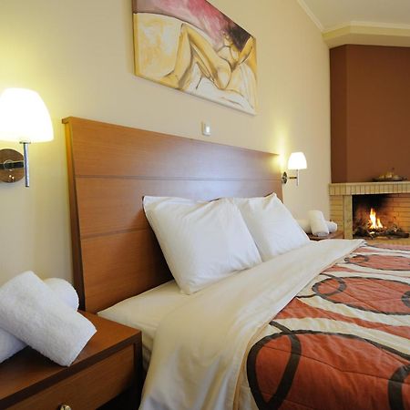 Faros Luxury Suites Marathopoli Eksteriør billede