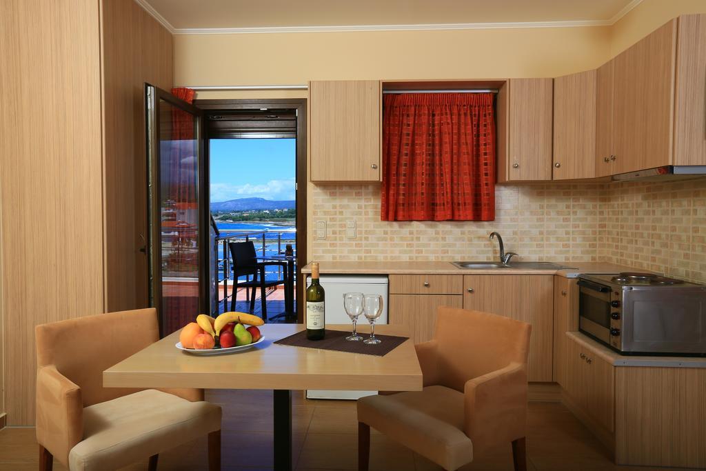 Faros Luxury Suites Marathopoli Eksteriør billede